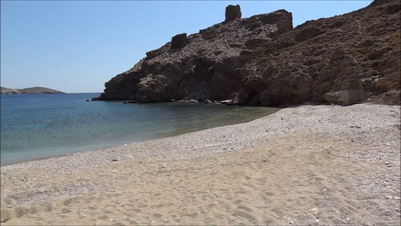 Παραλία Πύργου: Βρέθηκε πνιγμένο αγοράκι συριακής καταγωγής 2,5 ετών